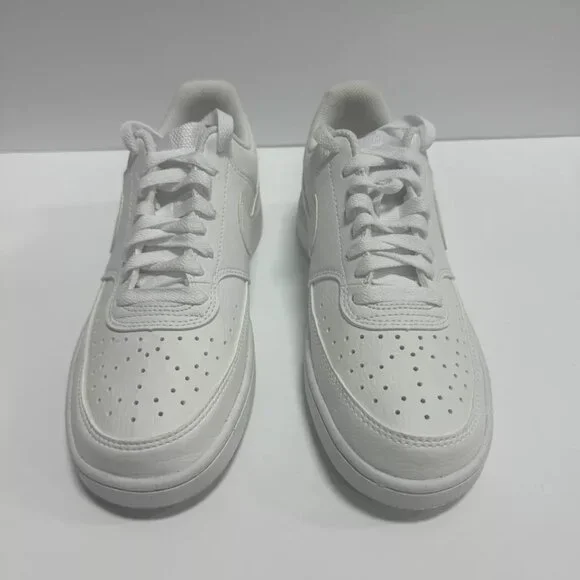 Nike Women’s Court Vision Lo Sneaker White Size 7 M - Picture 3 of 6